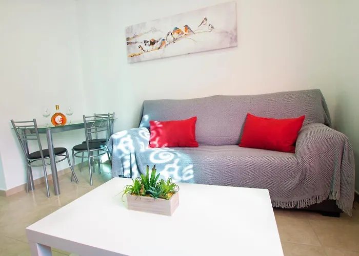 F&M \'Con Terraza Y Tranquilidad\'